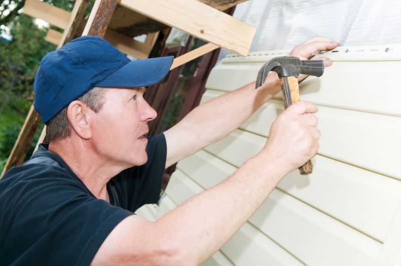 Top Siding Installation Companies in Dickson, TN